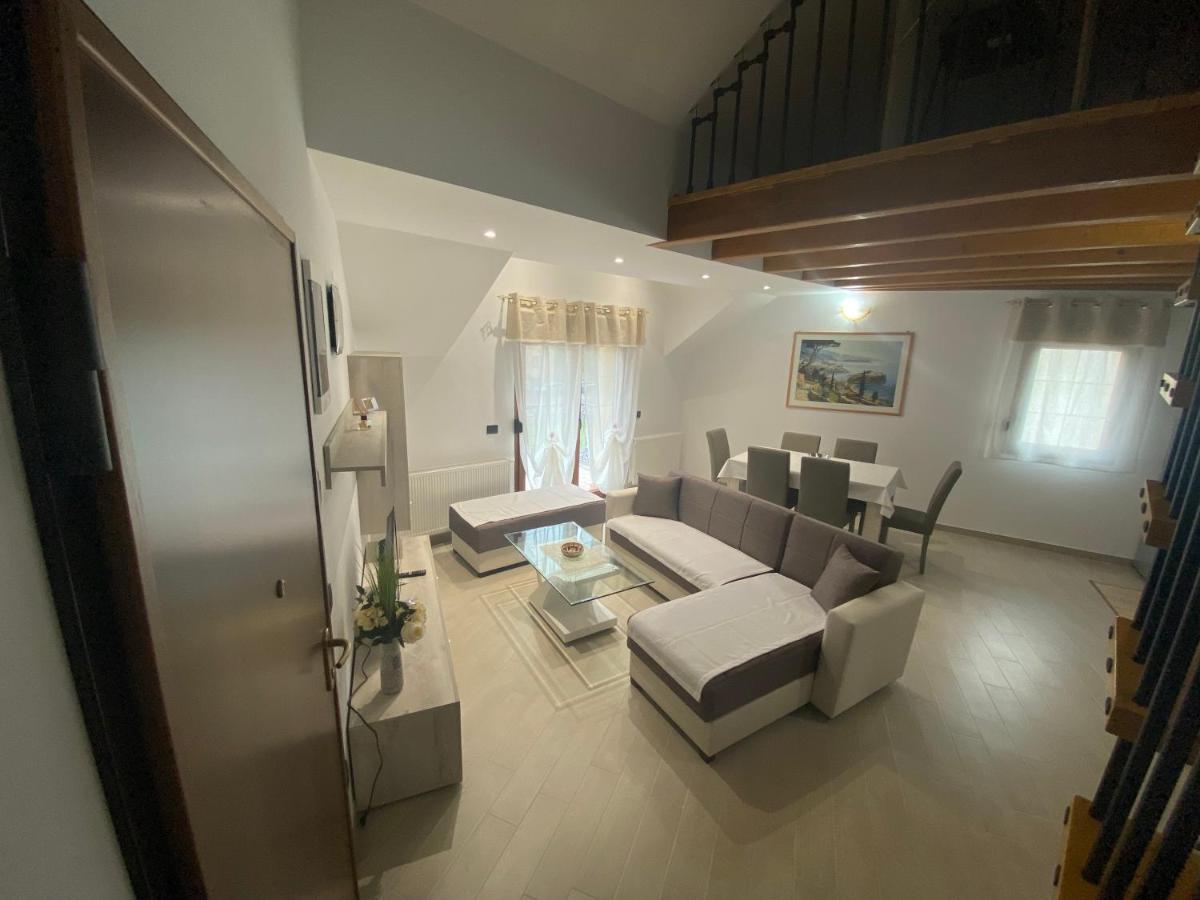 Apartman Galerija Ogulin Ngoại thất bức ảnh